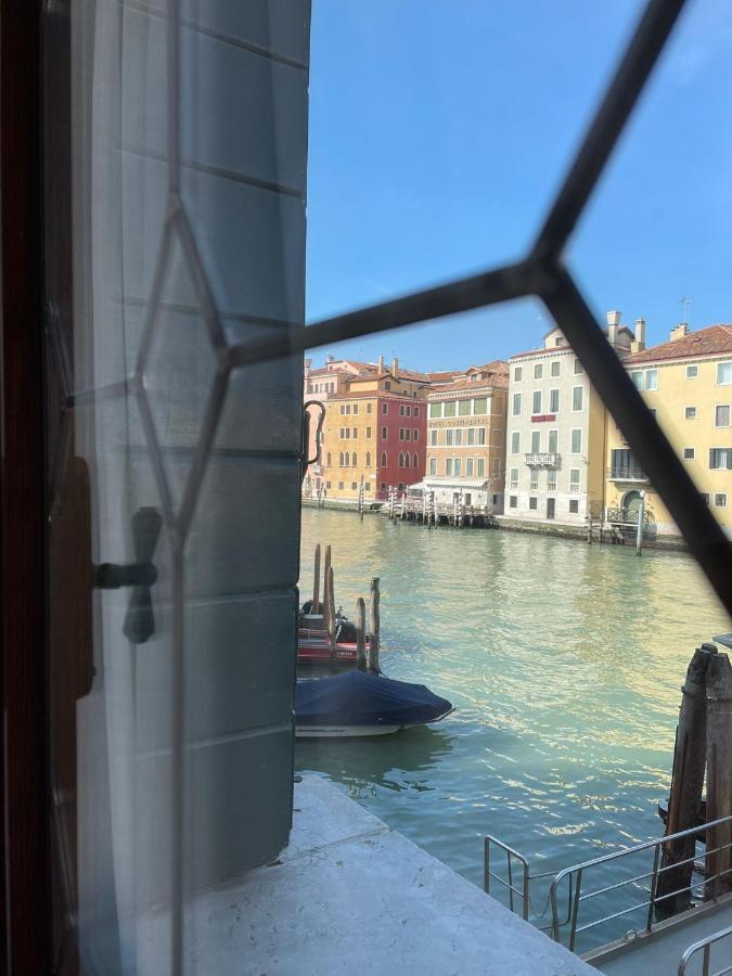 Canal Riva De Biasio Veneţia Exterior foto